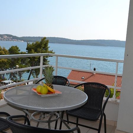 Apartment Gabi Trogir Cameră foto