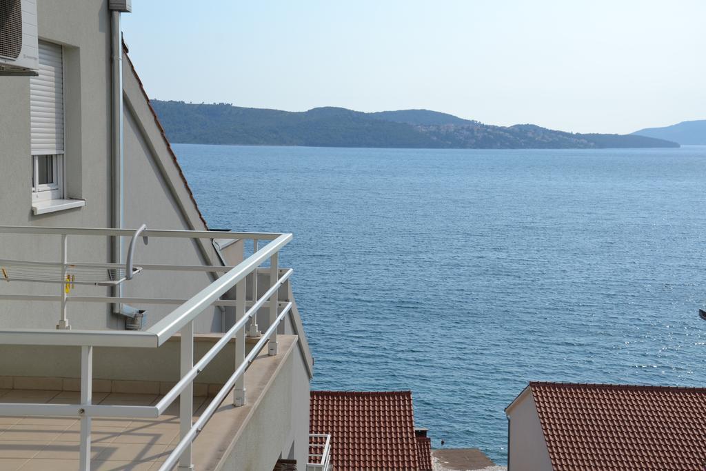 Apartment Gabi Trogir Cameră foto